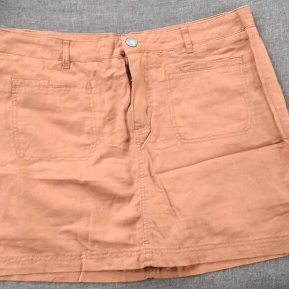 Reitmans Skort Size 14 NWOT - Picture 4 of 4